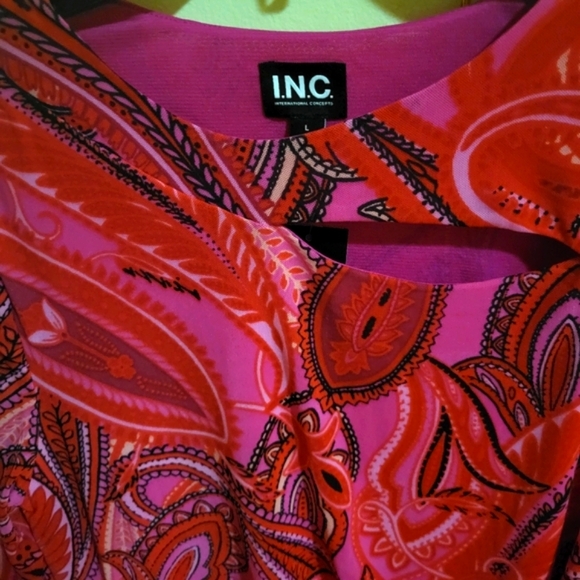 Beautiful blouse - Picture 2 of 6